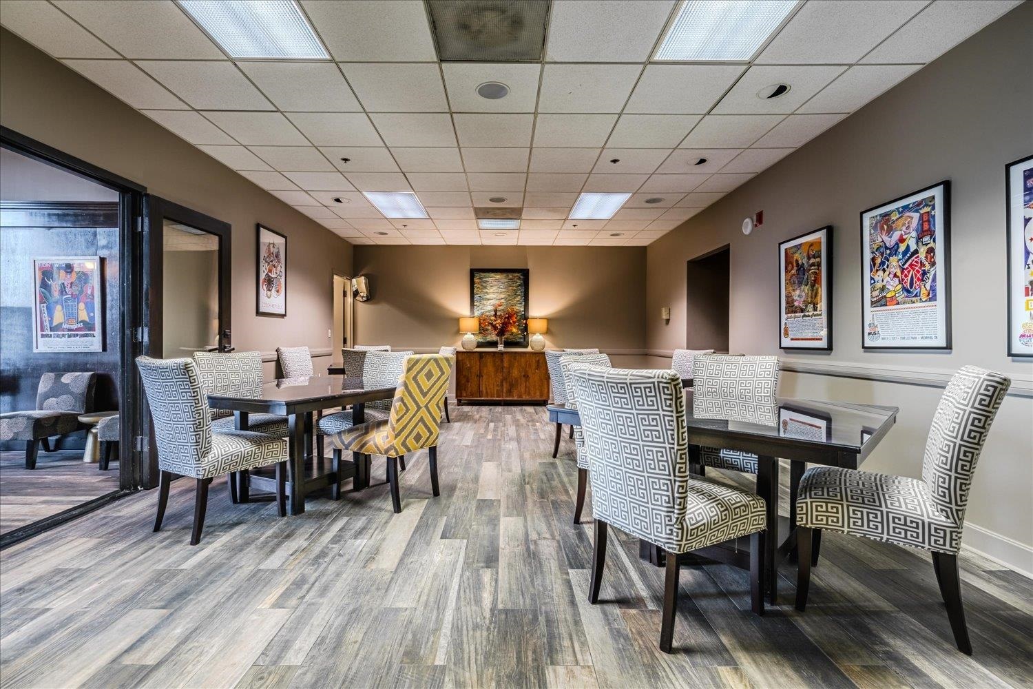 200 Wagner Place, Unit 706 Memphis, TN 38103 - Photo 22 of 32 a view of a dining room with furniture window and wooden floor