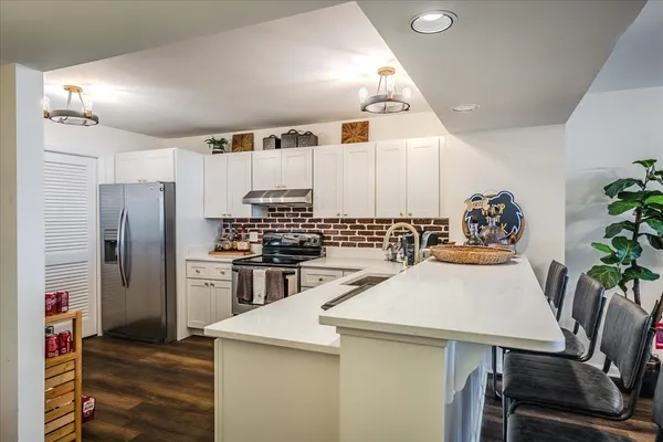 $248,900 | 200 Wagner Place, Unit 706, Memphis, TN 38103