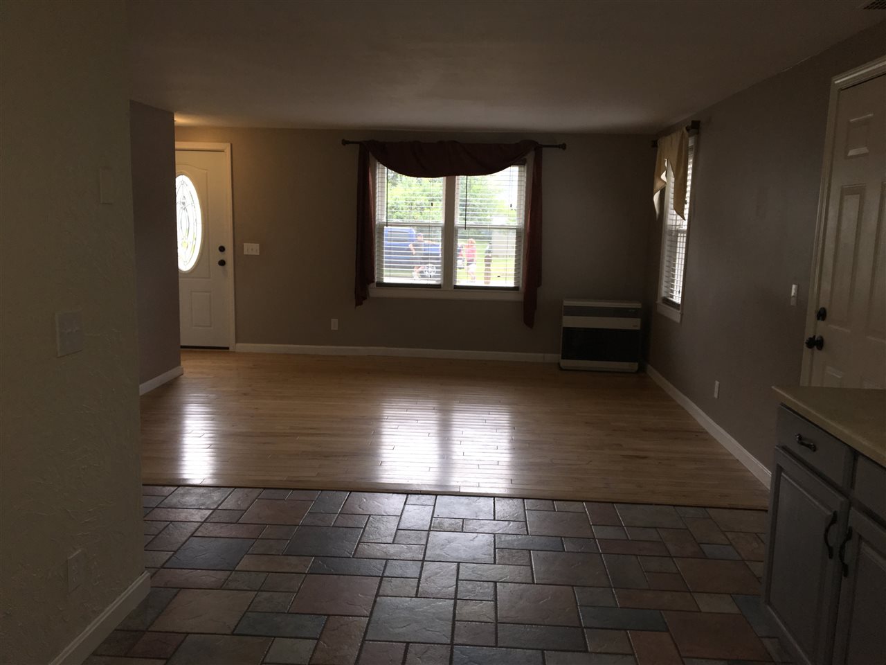 4 Village Lane Rochester, NH 03867 - Photo 13 of 40