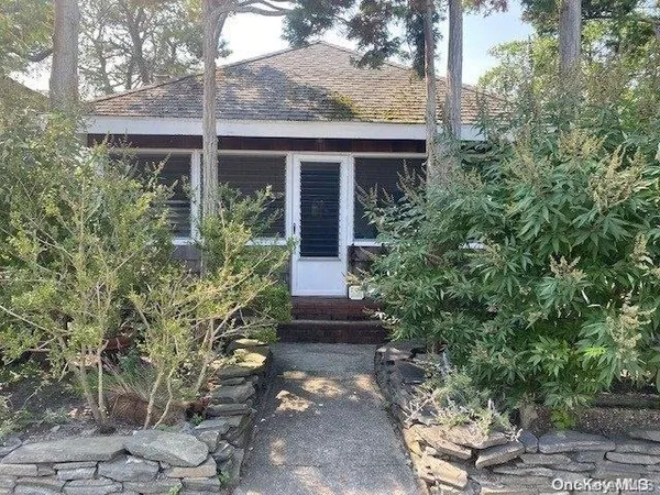 $7,000 | 970 Surfview Walk, Ocean Beach, NY 11770