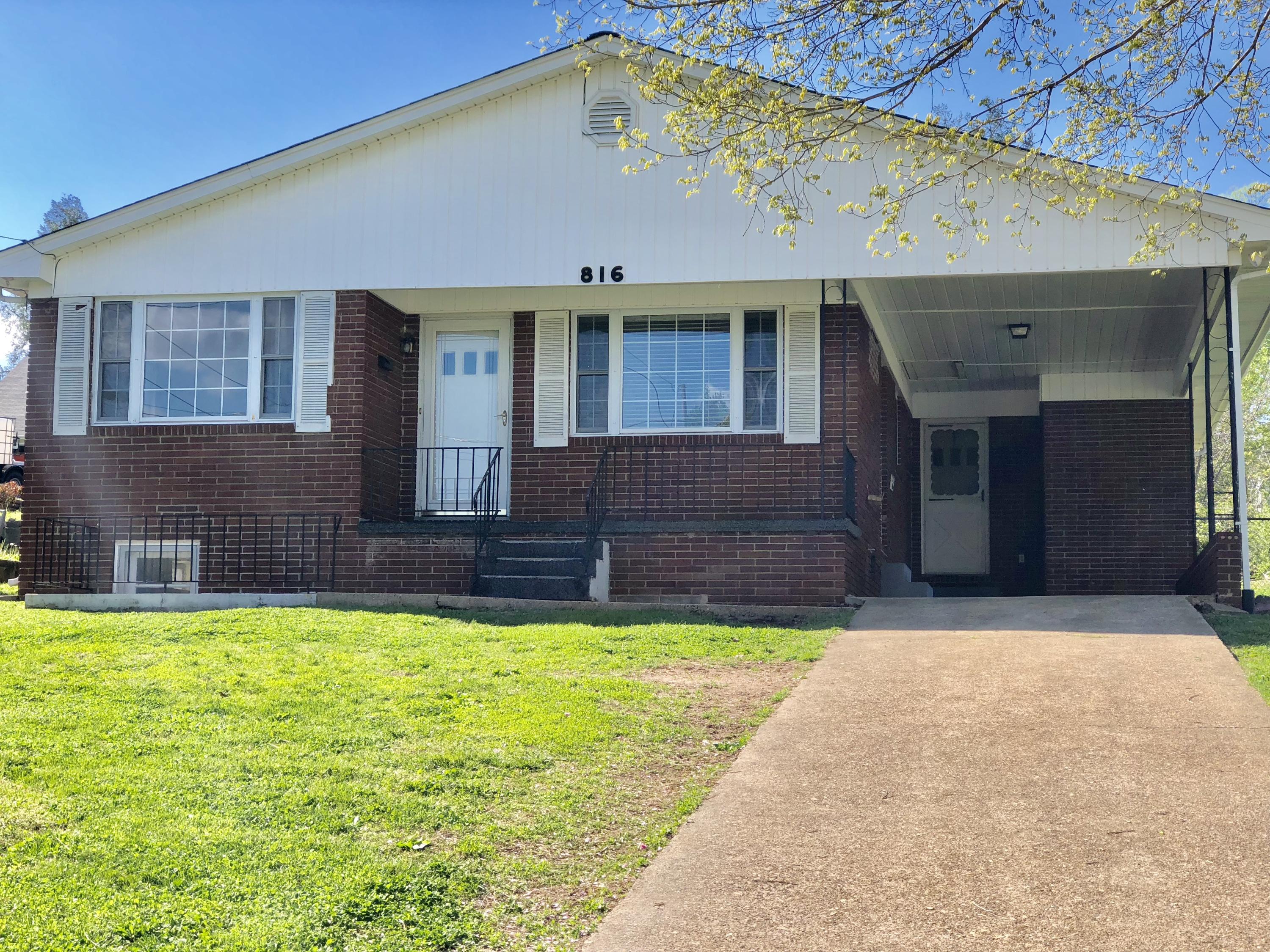 816 Fowler Street Clinton, TN 37716 - Photo 1 of 25 Welcome Home to 816 Fowler!