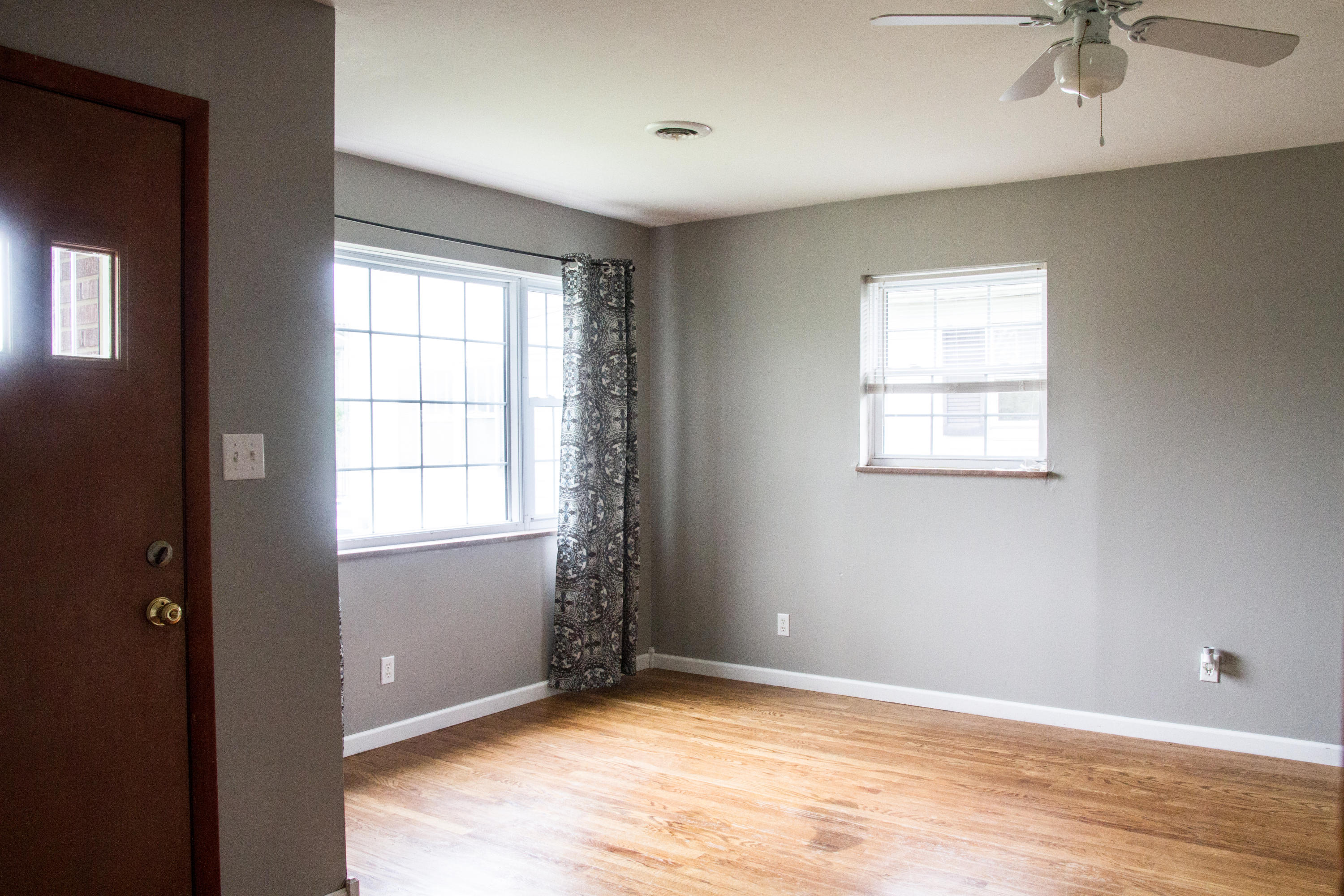 816 Fowler Street Clinton, TN 37716 - Photo 4 of 25 family room