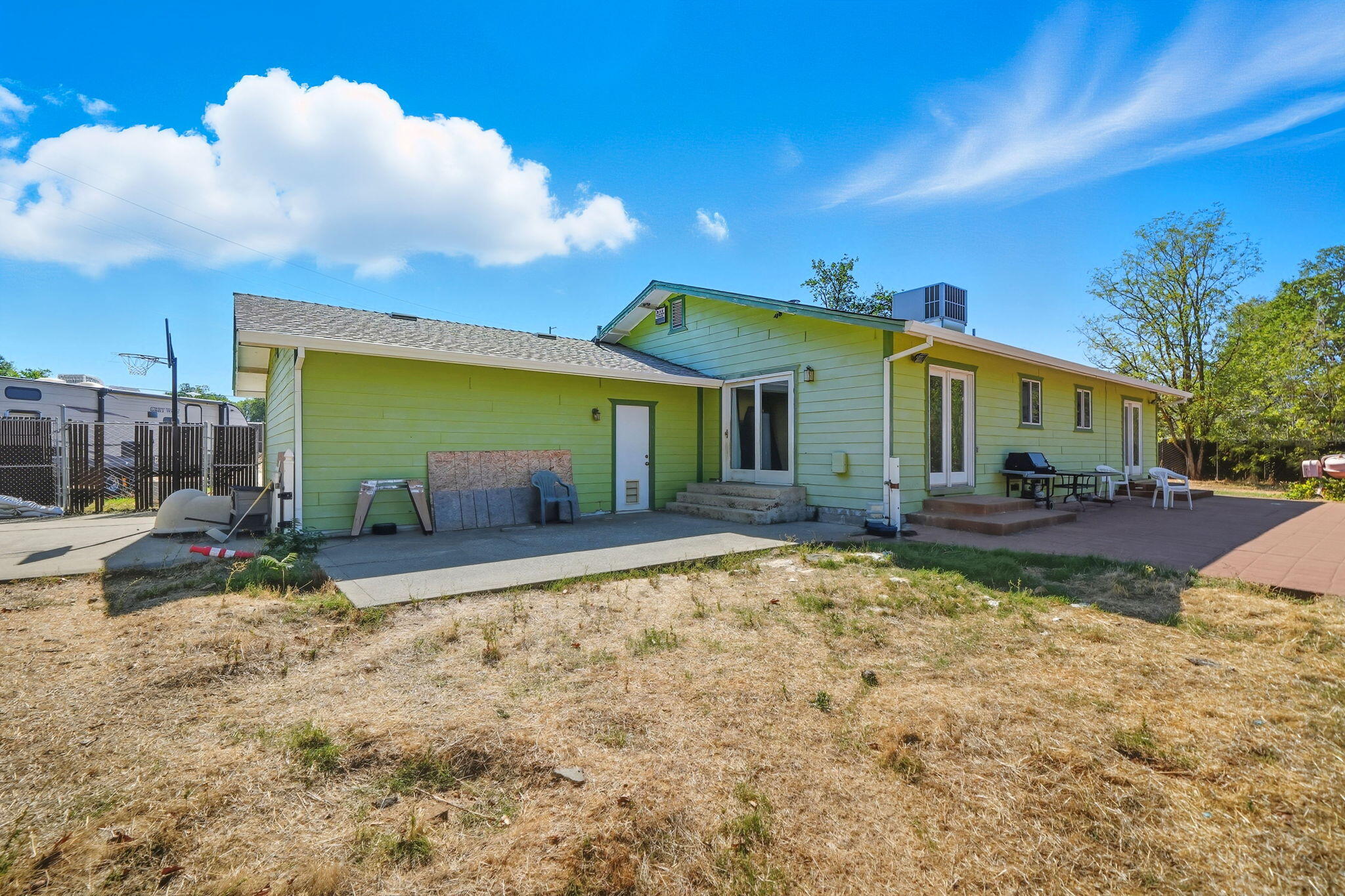 3488 Oasis Road Redding, CA 96003 - Photo 25 of 41 25-web-or-mls-IMG-25