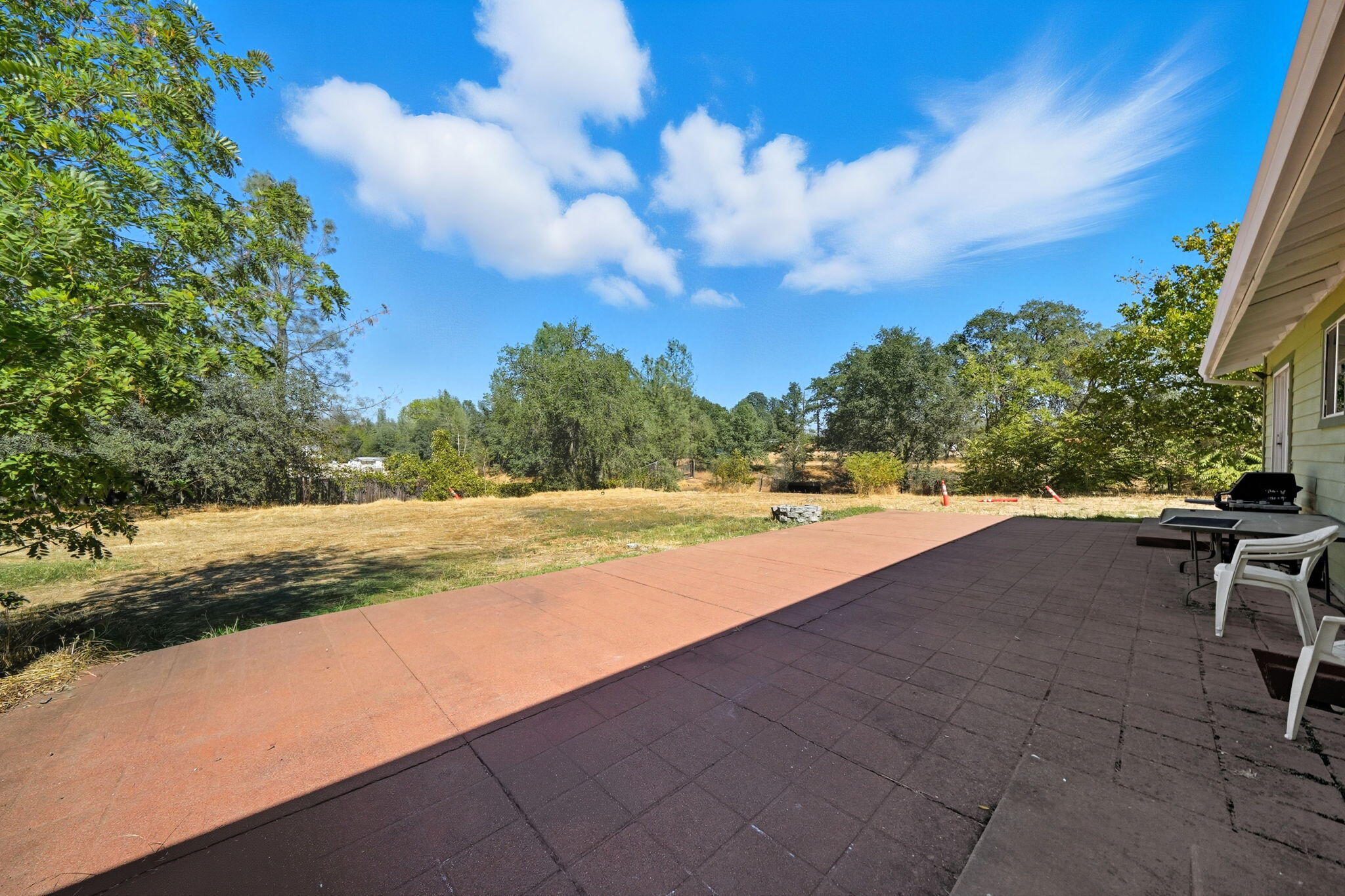 3488 Oasis Road Redding, CA 96003 - Photo 27 of 41 27-web-or-mls-IMG-27