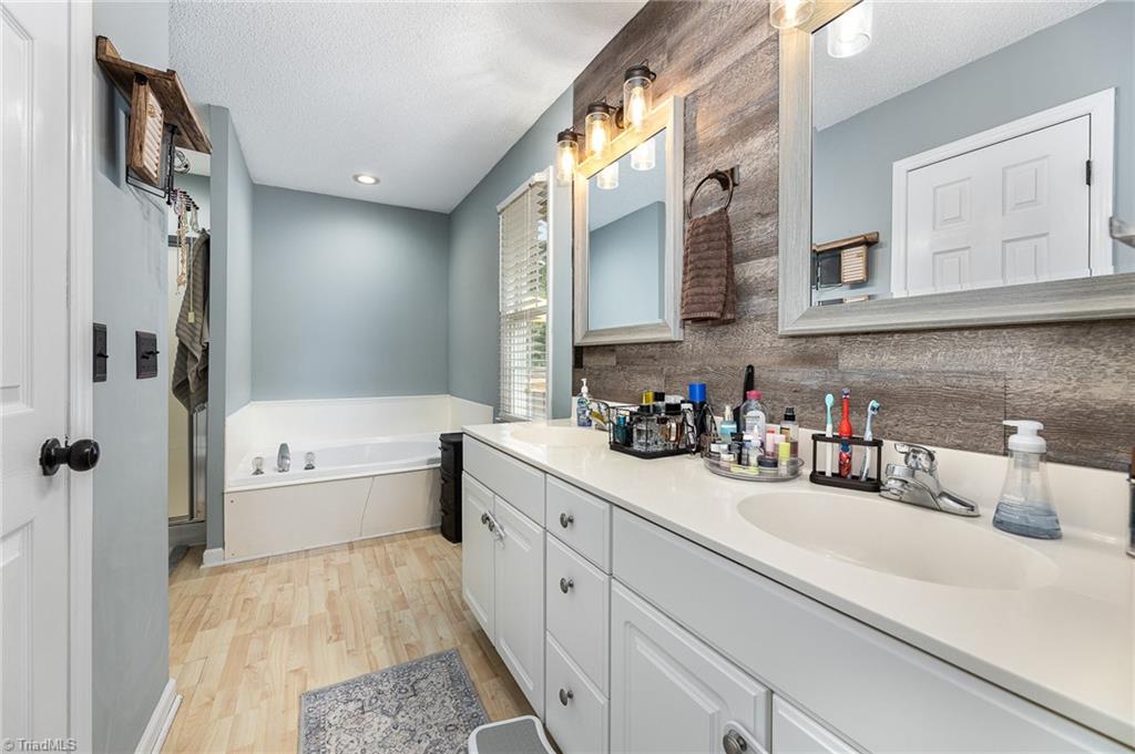 235 Eldora Road Ararat, NC 27007 - Photo 13 of 28 Gallery Image 13