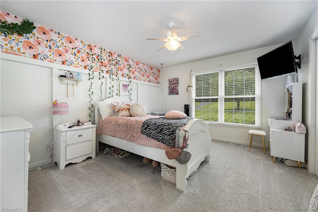 235 Eldora Road Ararat, NC 27007 - Photo 15 of 28 Gallery Image 15