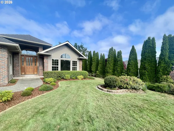 $735,000 | 2180 Hayes Street, North Bend, OR 97459