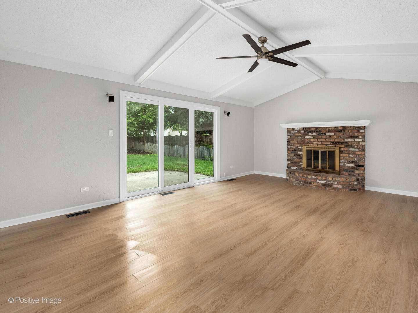 805 Potomac Avenue Naperville, IL 60565 - Photo 14 of 38 a view of an empty room with a window