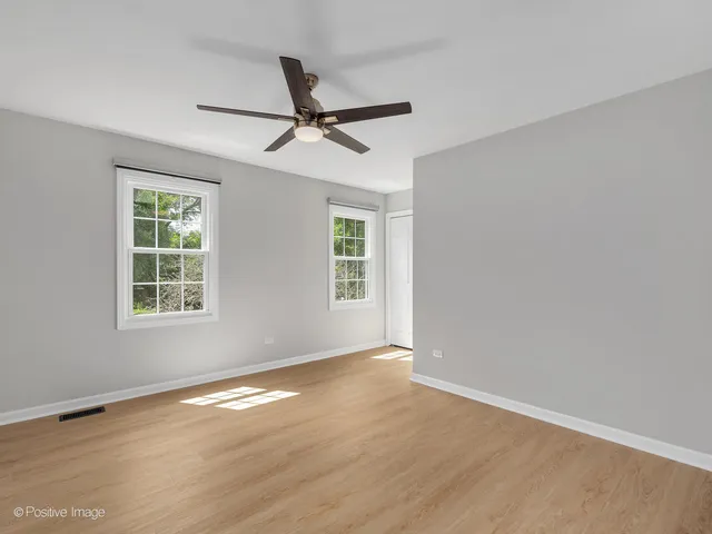 $750,000 | 805 Potomac Avenue, Naperville, IL 60565