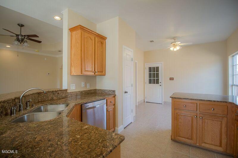 8921 Spring Avenue Ocean Springs, MS 39564 - Photo 8 of 18 8921%20Spring%20Ave-107_preview