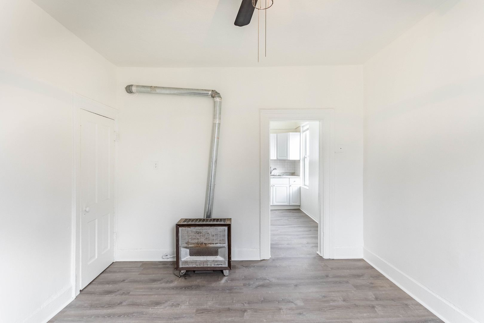 1115 West 17th Street, Unit 2R Chicago, IL 60608 - Photo 6 of 11