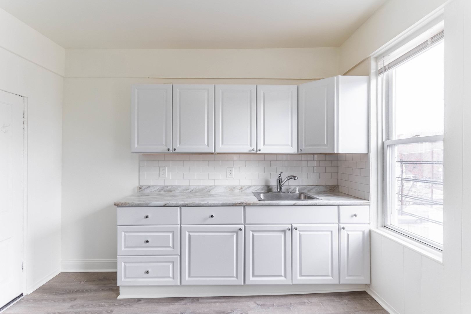 1115 West 17th Street, Unit 2R Chicago, IL 60608 - Photo 10 of 11