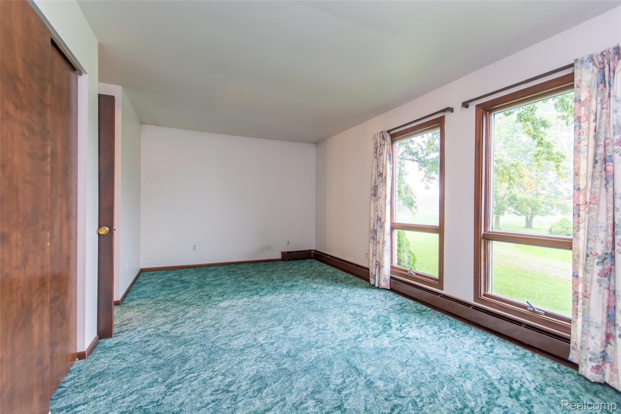 79733 Coon Creek Road Armada, MI 48005 - Photo 17 of 52 DSC_4059.jpg