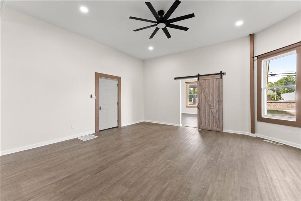 2158 North Broad Street Commerce, GA 30529 - Photo 31 of 48