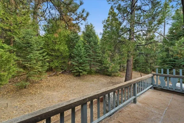 $329,000 | 25290 Nestwa Trail, Idyllwild, CA 92549