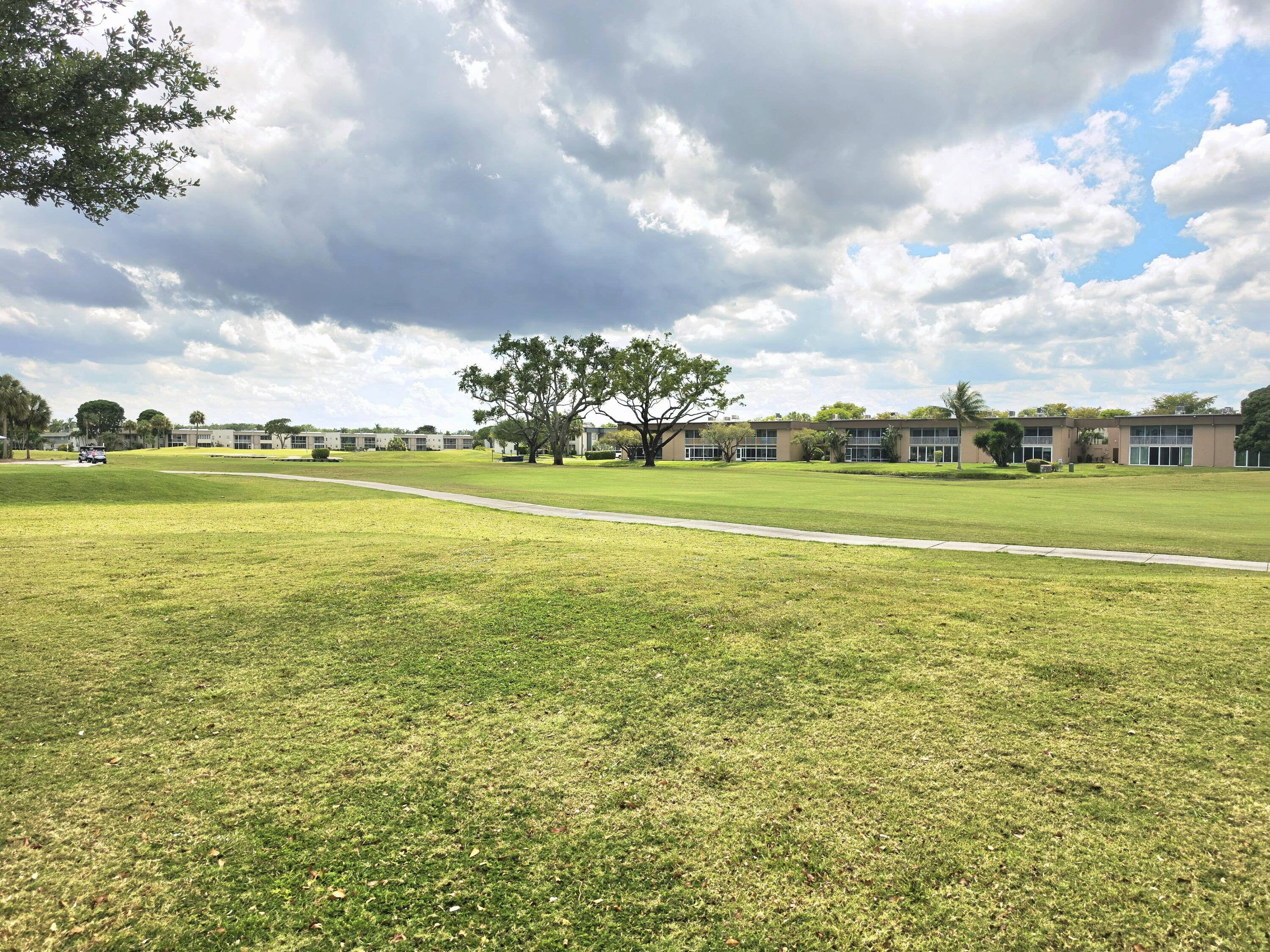 719 Flanders O Delray Beach, FL 33484 - Photo 18 of 22 20260426_142216