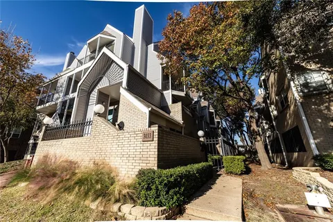 $219,900 | 3033 San Jacinto Street, Unit 322, Dallas, TX 75204