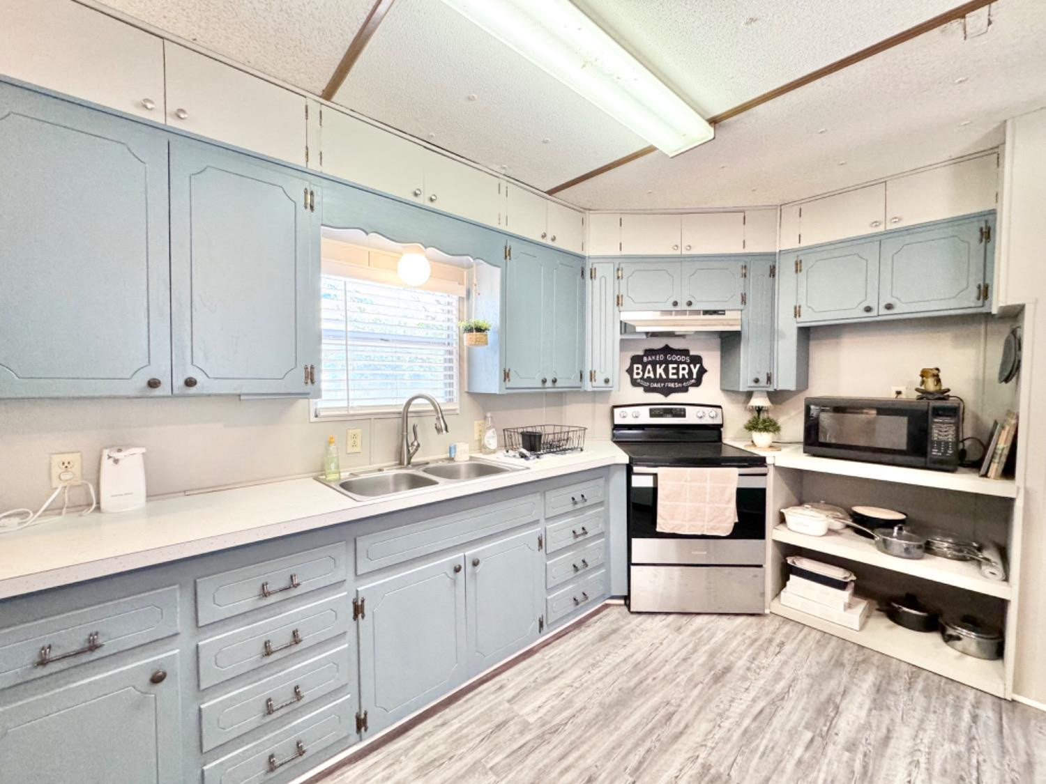 61 Cap Rock Road Spur, TX 79370 - Photo 16 of 28 Kitchen