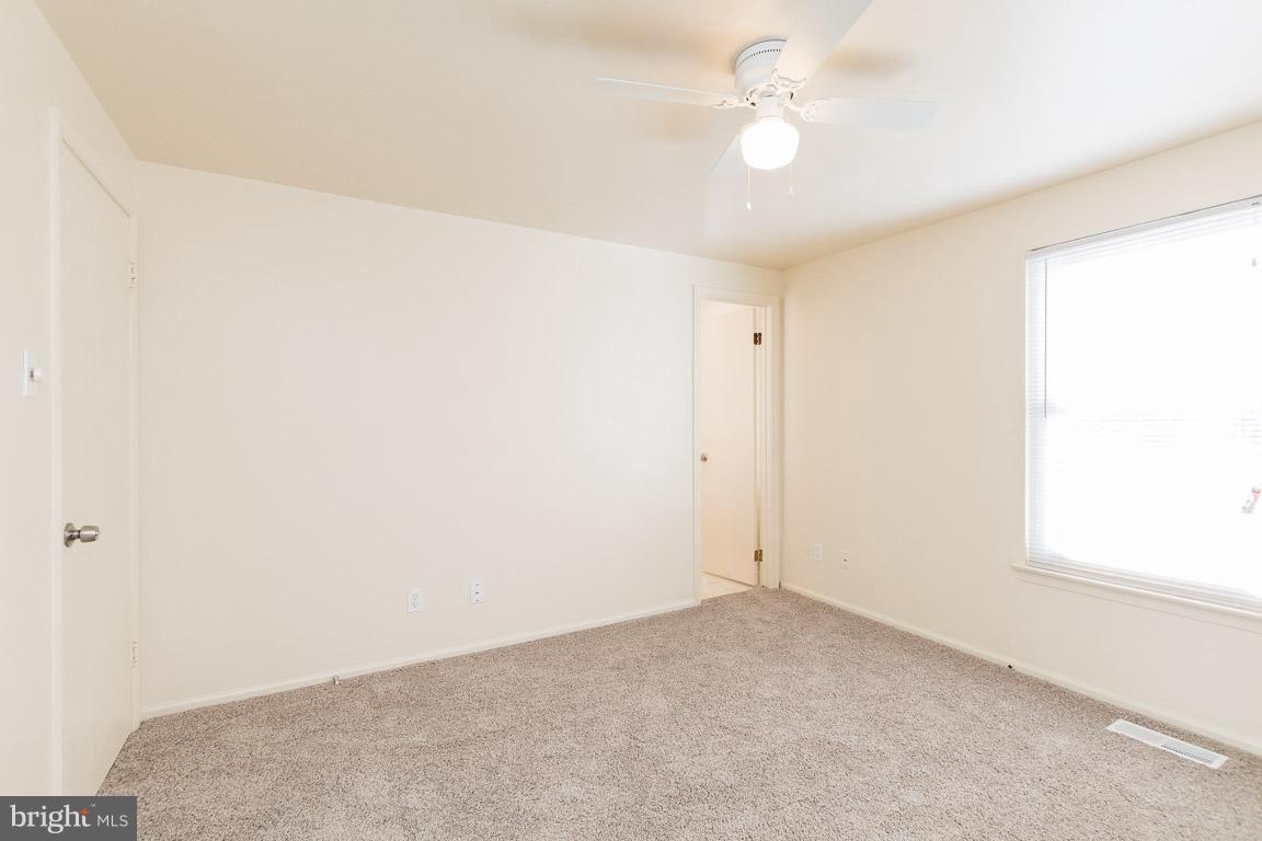 13006 Country Ridge Drive Germantown, MD 20874 - Photo 13 of 25 Master BR - Sunny and Bright!