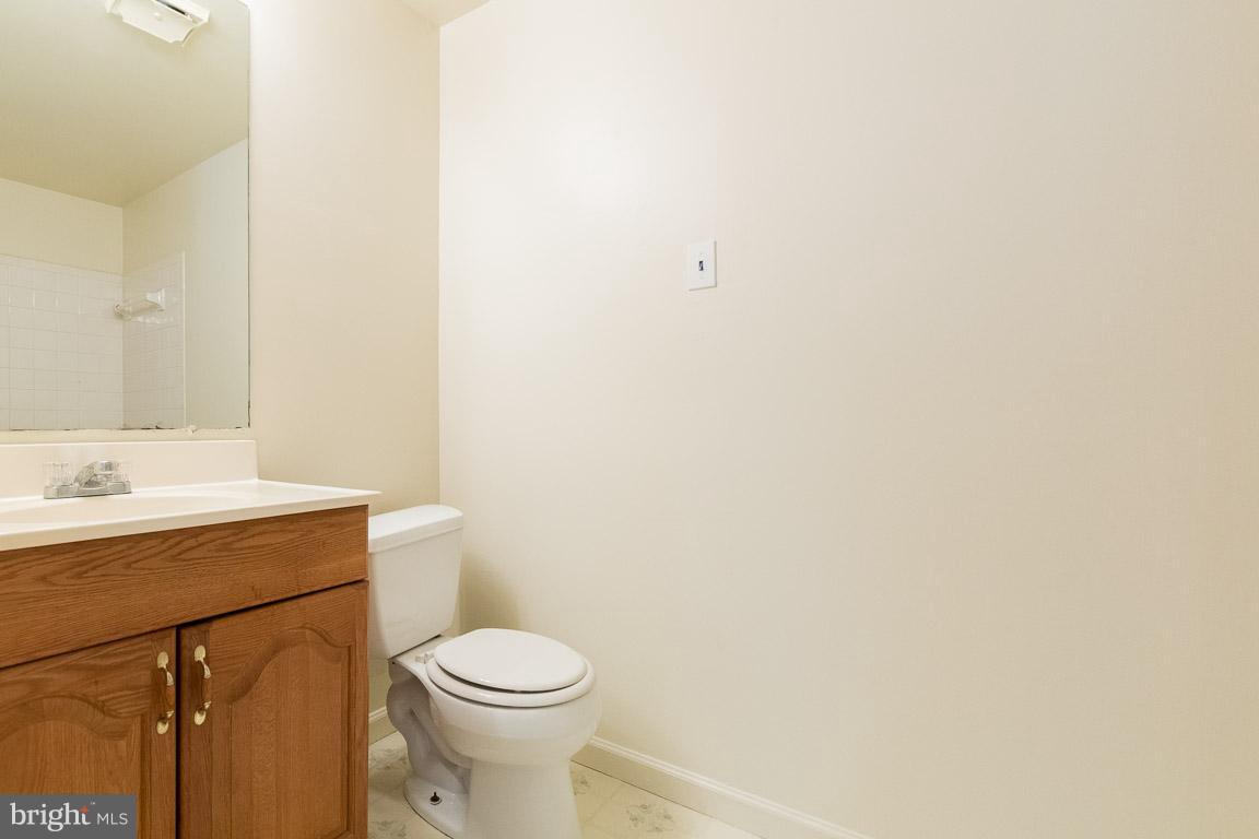 13006 Country Ridge Drive Germantown, MD 20874 - Photo 19 of 25 Full Bath on upper level