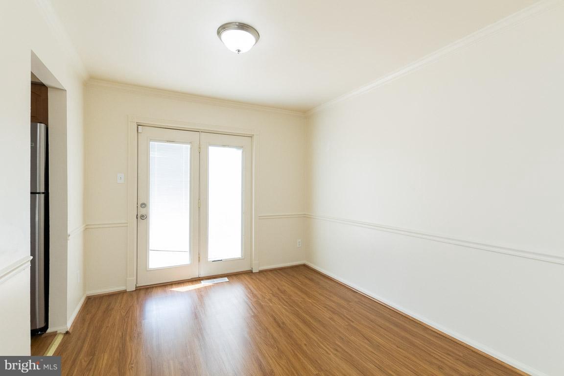 13006 Country Ridge Drive Germantown, MD 20874 - Photo 6 of 25 Dining Room - NEW Laminate Floor