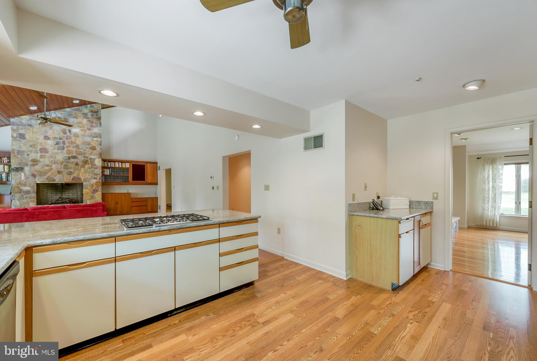 48 Crown Road Ewing, NJ 08638 - Photo 14 of 34 Kitchen