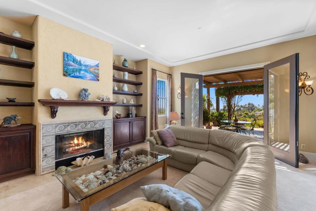 1829 Elevado Road Vista, CA 92084 - Photo 13 of 62