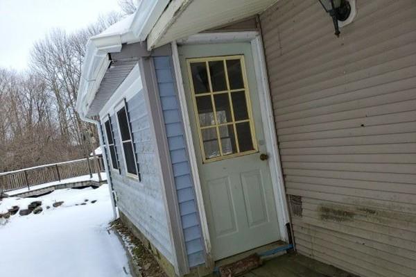 4 Willicutt Road Chesterfield, MA 01012 - Photo 4 of 23