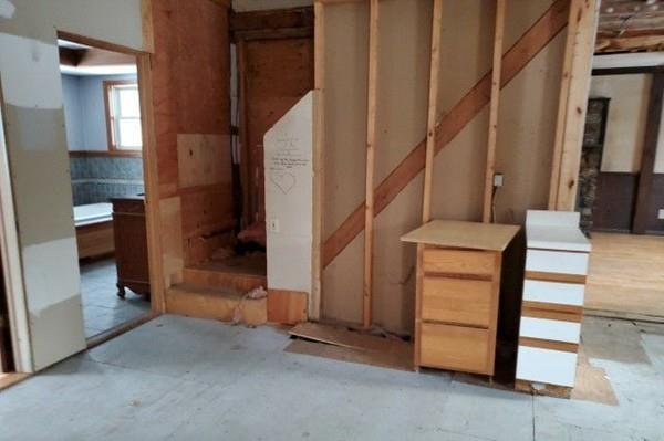 4 Willicutt Road Chesterfield, MA 01012 - Photo 9 of 23