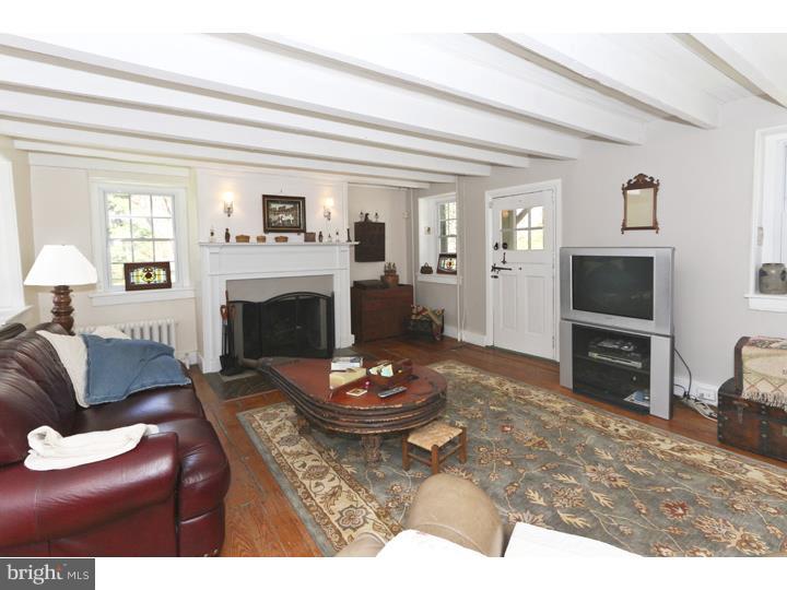 2175 Diamond Rock Road Malvern, PA 19355 - Photo 5 of 25 Living Room