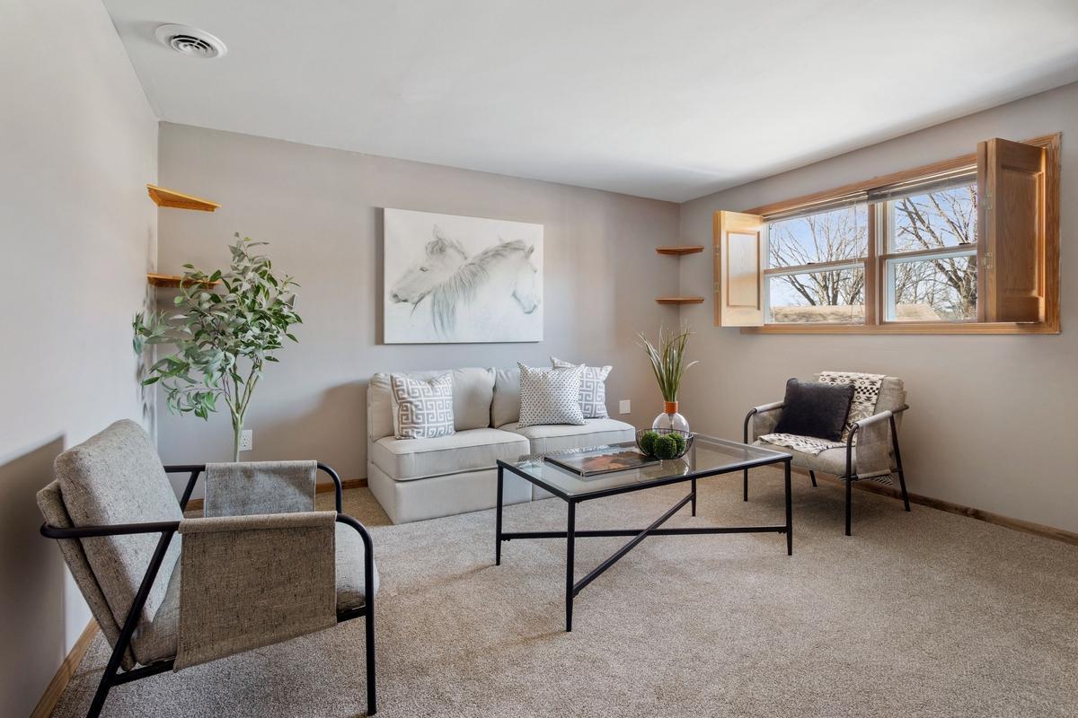 20050 Dunbar Avenue Farmington, MN 55024 - Photo 11 of 19