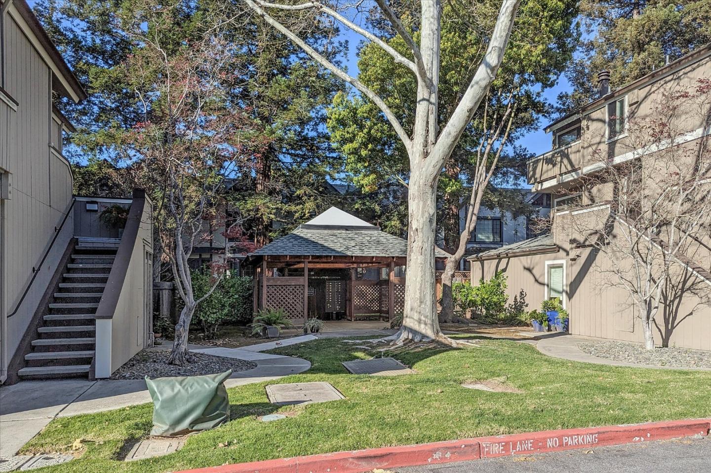 133 Union Avenue, Unit F Campbell, CA 95008 - Photo 23 of 38