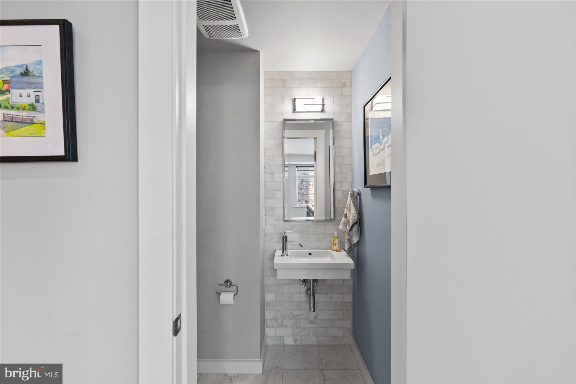 2225 California Street Northwest, Unit 402 Washington, DC 20008 - Photo 23 of 31 Hall powder room