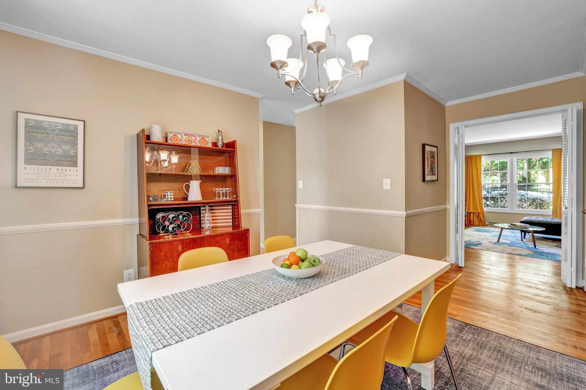 6040 Haverhill Court Springfield, VA 22152 - Photo 7 of 36 Gallery Image 7