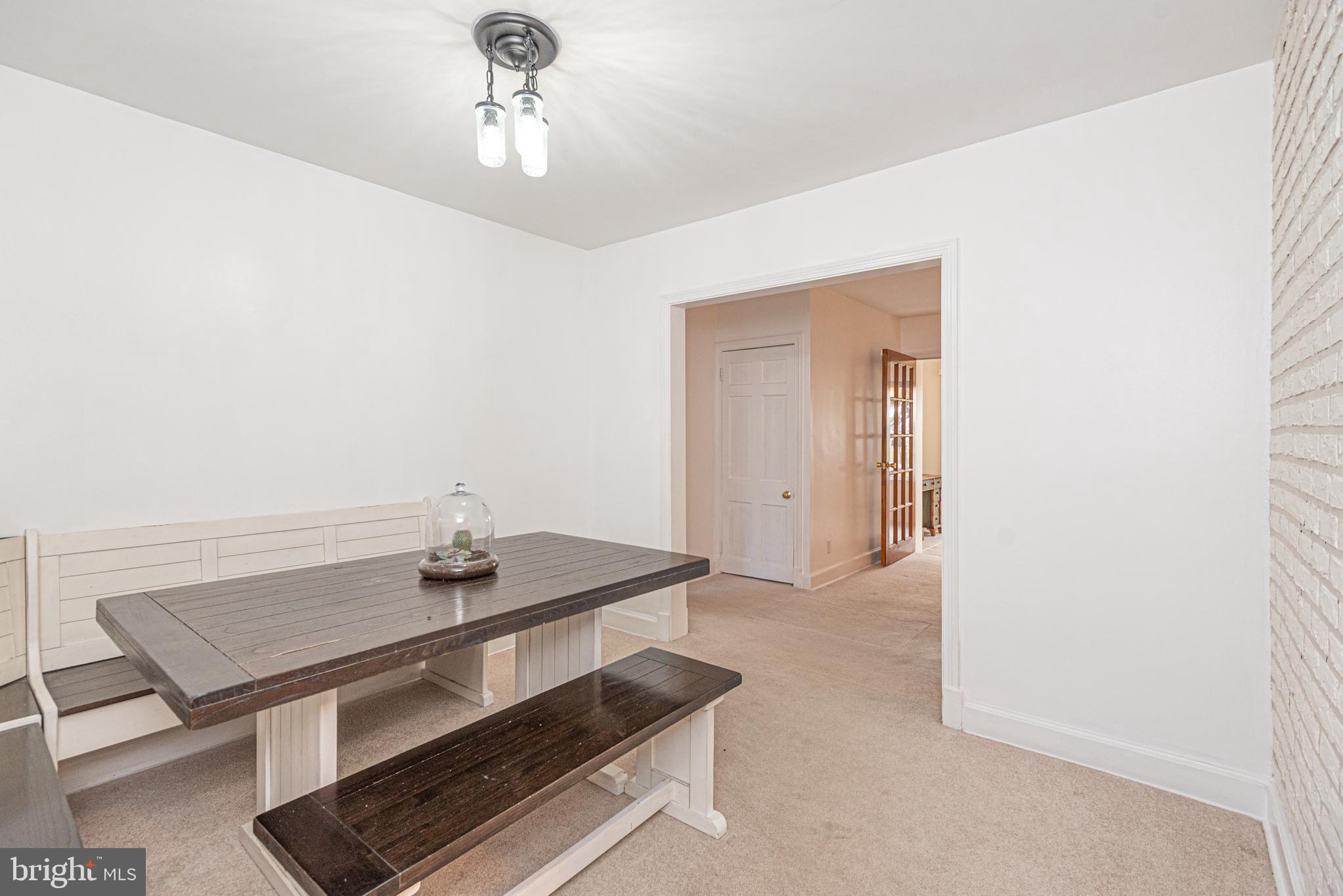 506 Park Avenue Ridgely, MD 21660 - Photo 13 of 59 Dining room