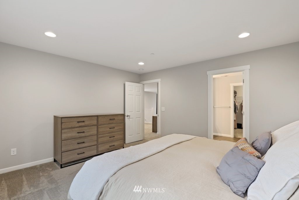 4238 Andasio Loop Southeast Port Orchard, WA 98366 - Photo 25 of 34 Gallery Image 25