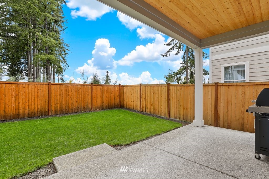 4238 Andasio Loop Southeast Port Orchard, WA 98366 - Photo 29 of 34 Gallery Image 29