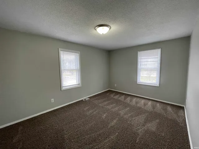 $143,900 | 819 Eckart Street, Fort Wayne, IN 46806