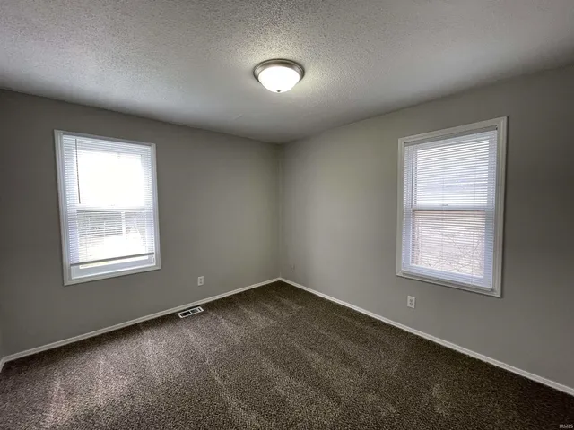 $143,900 | 819 Eckart Street, Fort Wayne, IN 46806