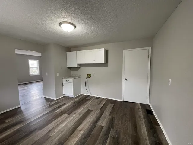 $143,900 | 819 Eckart Street, Fort Wayne, IN 46806