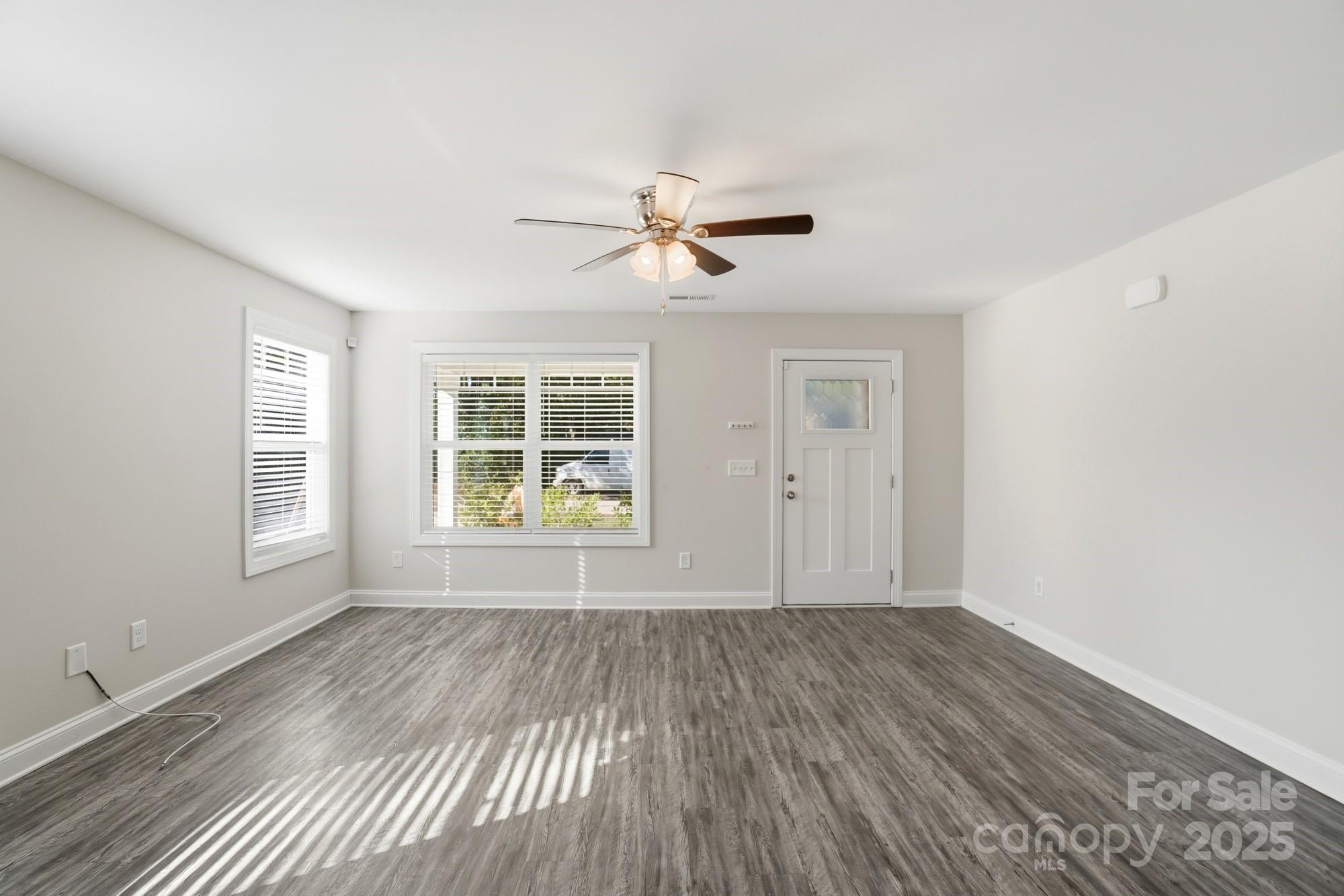 351 Center Street Kannapolis, NC 28083 - Photo 9 of 32