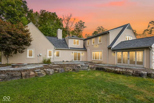 $697,000 | 4872 South Poplar Drive, Columbus, IN 47201