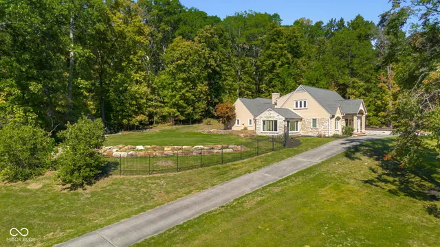 $697,000 | 4872 South Poplar Drive, Columbus, IN 47201