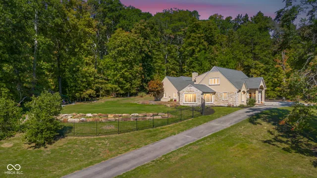 $697,000 | 4872 South Poplar Drive, Columbus, IN 47201