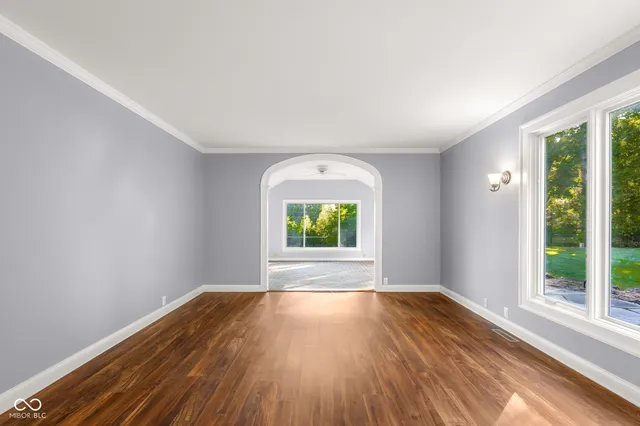 $697,000 | 4872 South Poplar Drive, Columbus, IN 47201