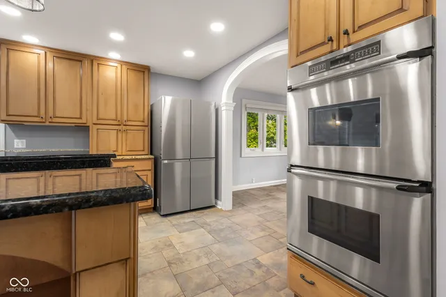 $697,000 | 4872 South Poplar Drive, Columbus, IN 47201