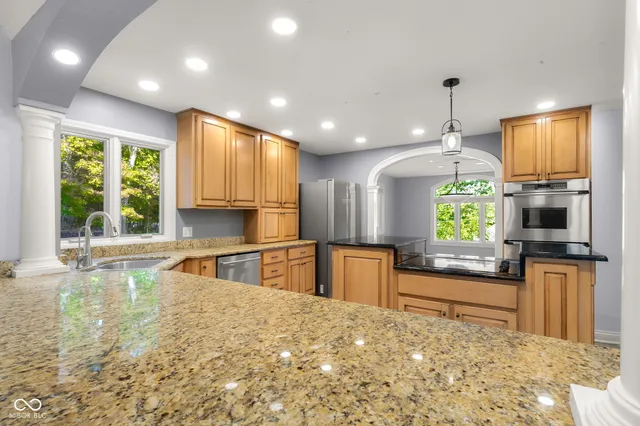 $697,000 | 4872 South Poplar Drive, Columbus, IN 47201