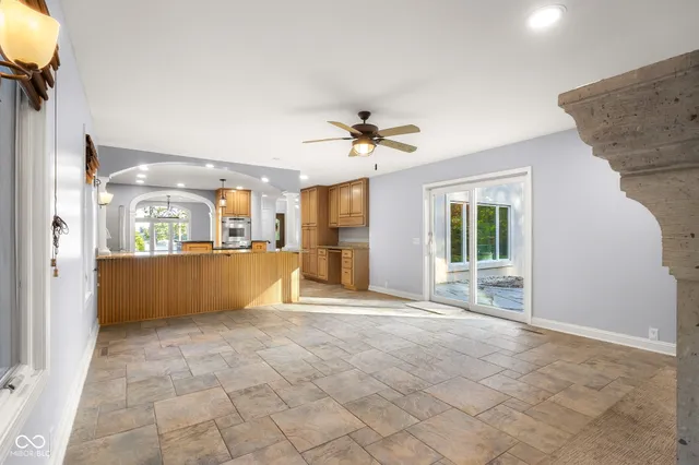 $697,000 | 4872 South Poplar Drive, Columbus, IN 47201