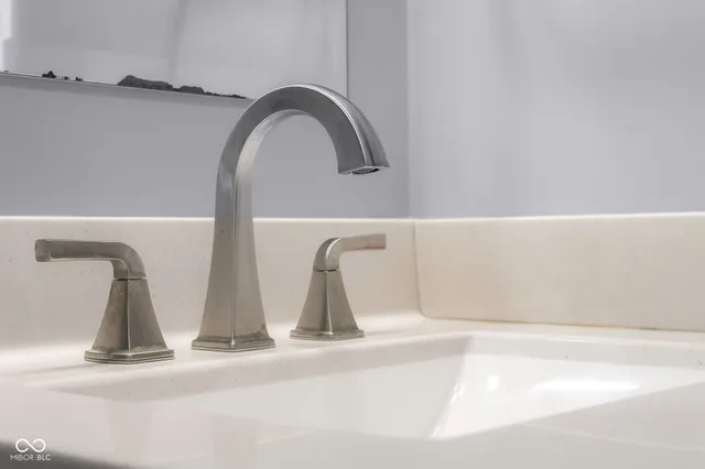 $697,000 | 4872 South Poplar Drive, Columbus, IN 47201