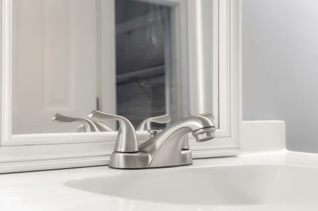 $697,000 | 4872 South Poplar Drive, Columbus, IN 47201